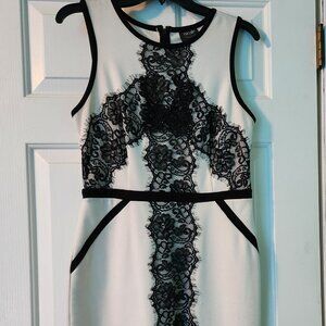 Sleeveless Cotton White with black lace dress